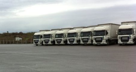 Doğuda İş Yapamayan TIR'lar Batı'ya Gitti, İzmir'de Yarısının Kontağı Kapalı