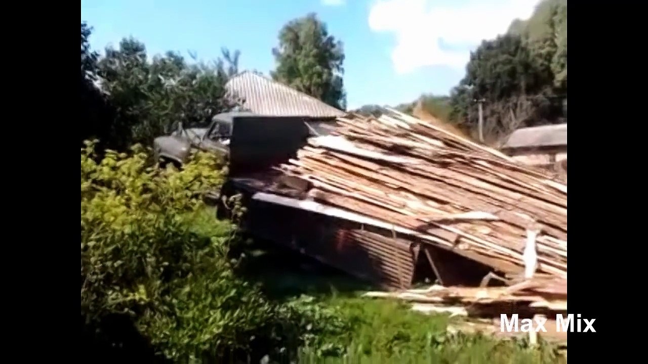 Подборка перегруженных грузовиков #5 (На дыбы)