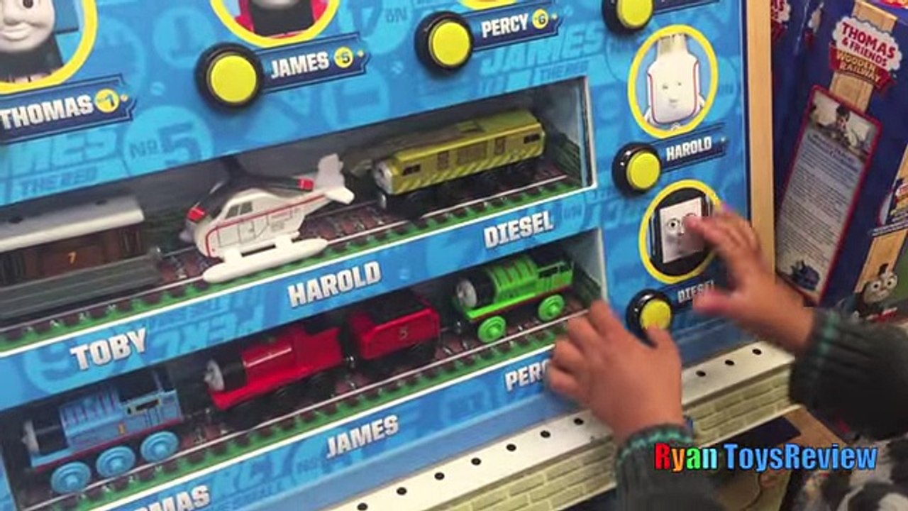 TOYS -R- US Shopping Thomas and Friends, Batman vs. Superman, toy cars matchbox ,Sand Box, legos!