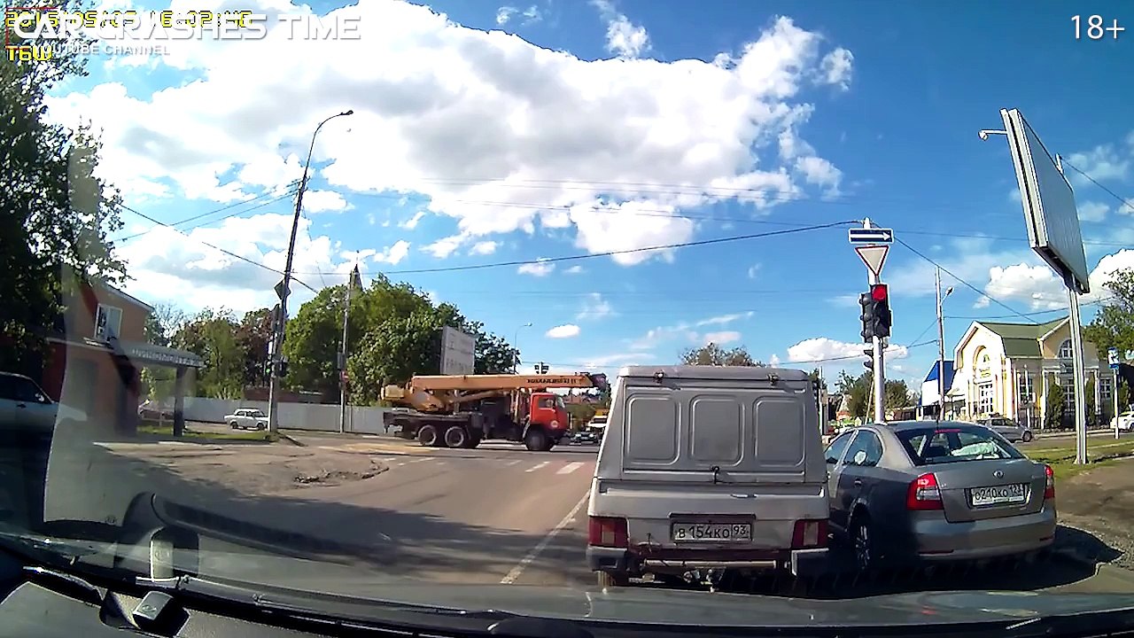 Car Crash Compilation - Accidents August 2015  HD