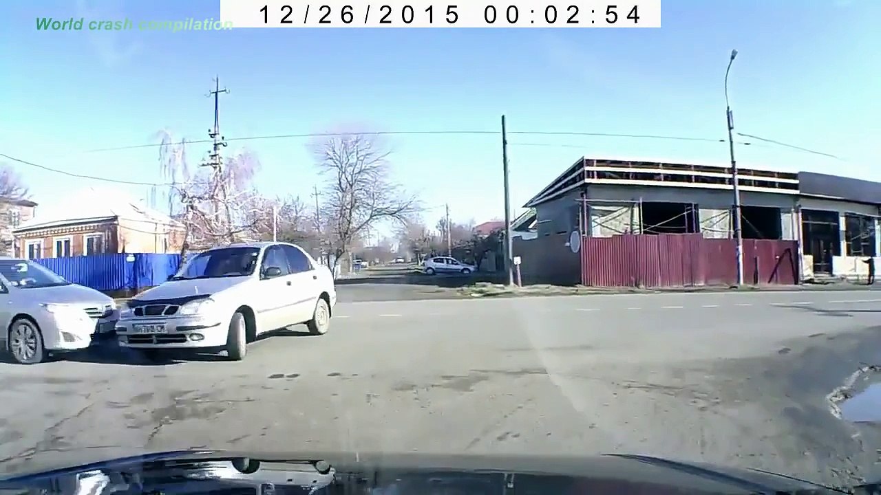 Russian Car Crash Compilation January 3 01 2016