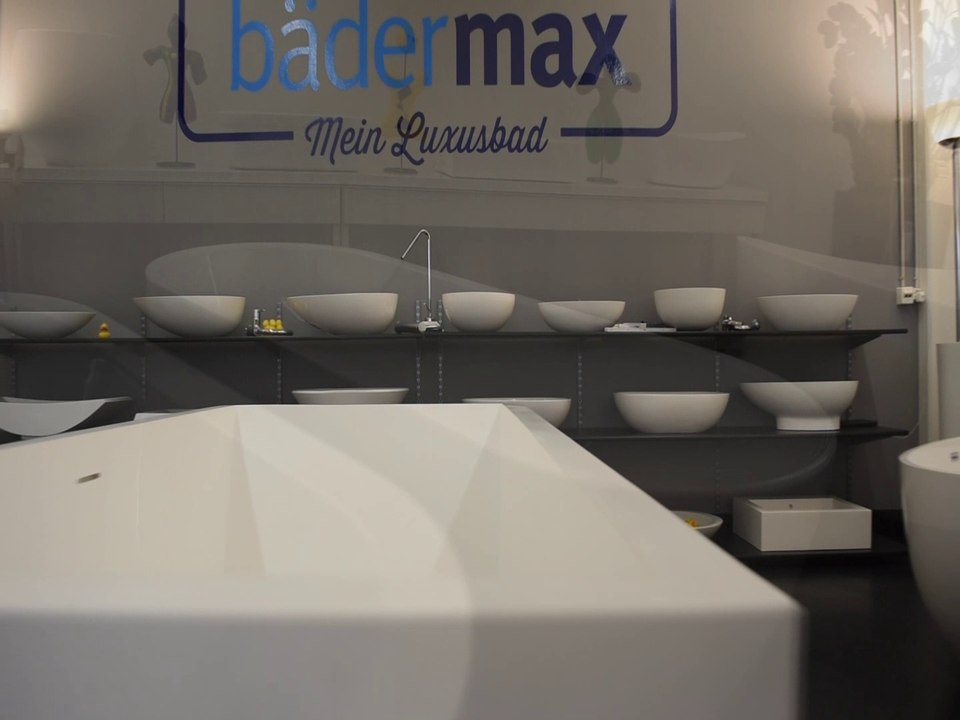 Baden in schönster Form in freistehenden Badewannen von Bädermax