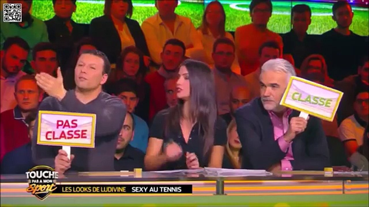 Ludivine Sagna 25/01/2016 Sexy in black miniskirt Legs