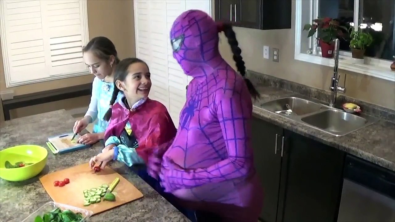 PINK SPIDERGIRL PREGNANT NOT SPIDERBABY SPIDERMAN FROZEN ELSA Superhero Fun Movie In Real Life