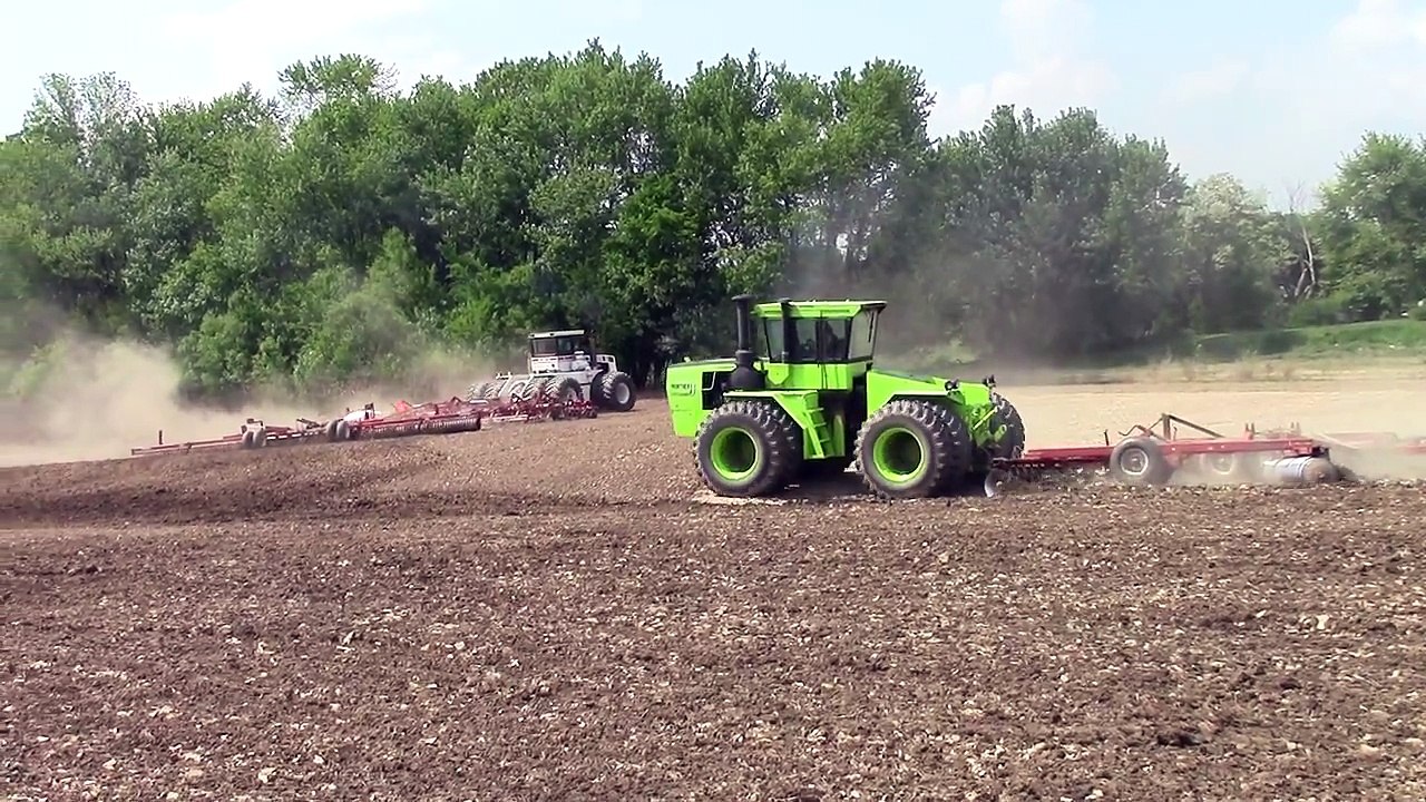 Awesome Big Tractor Power in Action