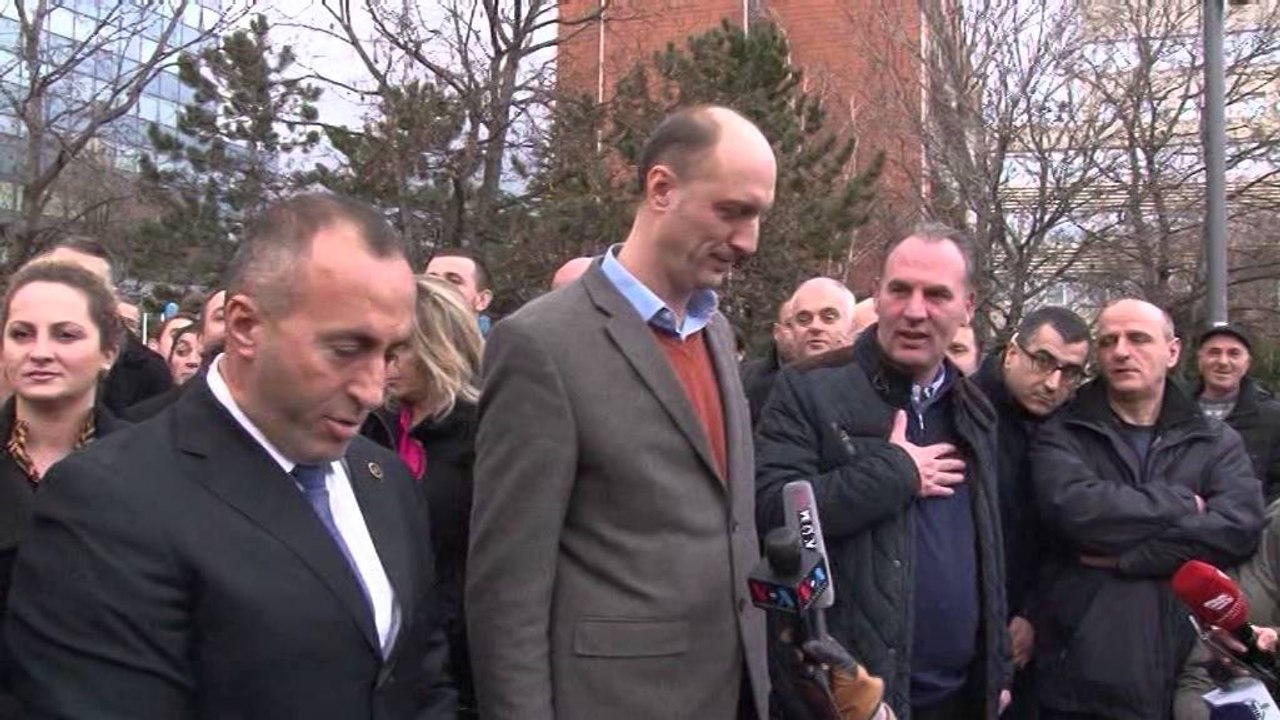 KADRI VESELI I BEN OFERTE PER DIALOG OPOZITES NE KOSOVE ALEATET LDK NUK DINE GJE LAJM