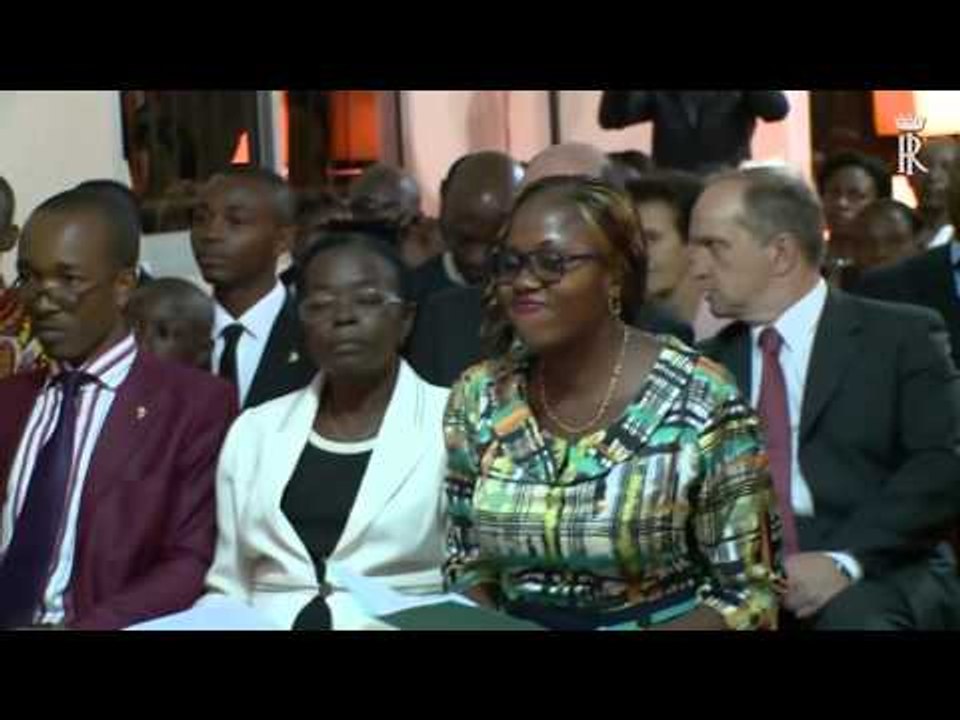 Camerun - Mattarella con i volontari della comunità di Sant'Egidio (19.03.16)