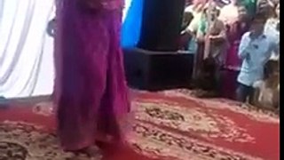 Funny Dance On Indian Song Aunty Police Bula Lengi Watch Or Share