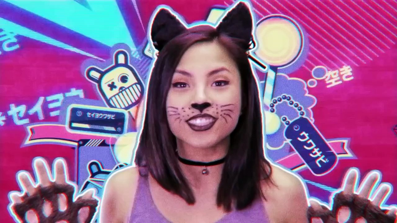 Japanese cat does commercial