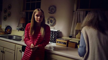 The Visit / Extrait Becca nettoie le four VF [Au Cinéma le 7 octobre]