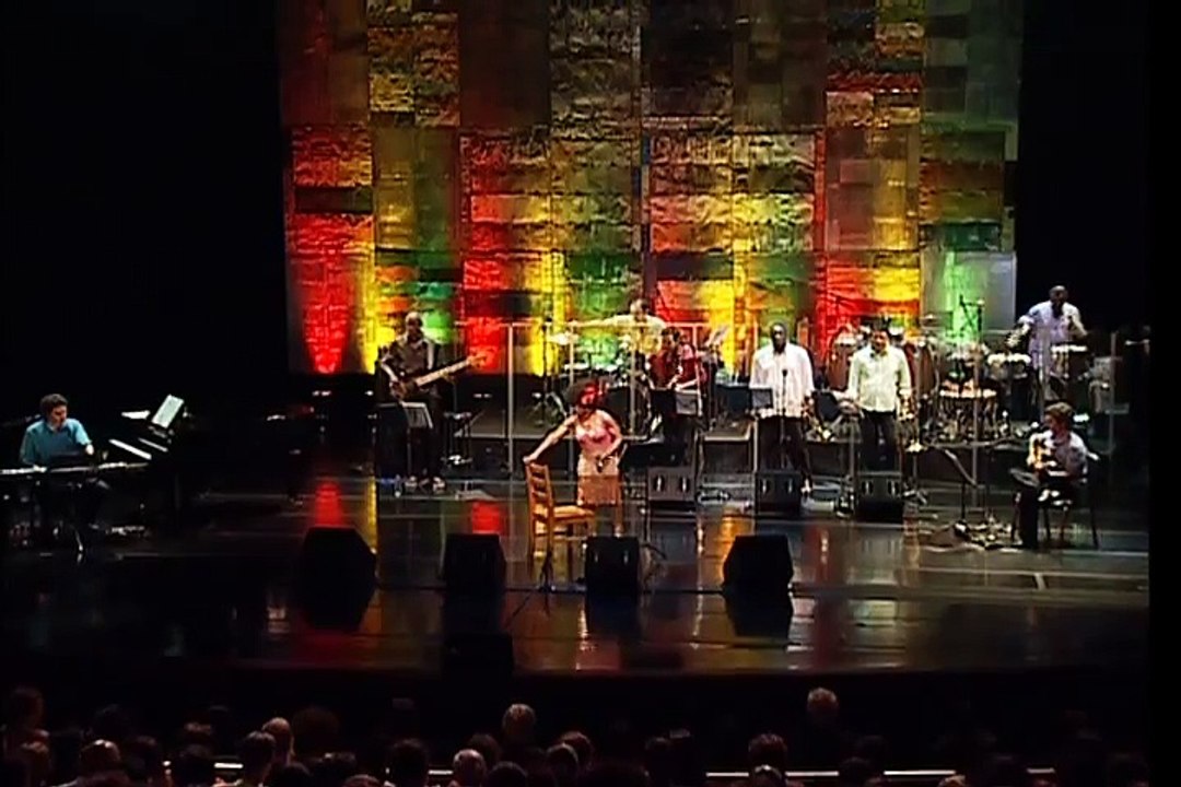 Elza Soares - A Carne - Ao Vivo Beba-me 2007