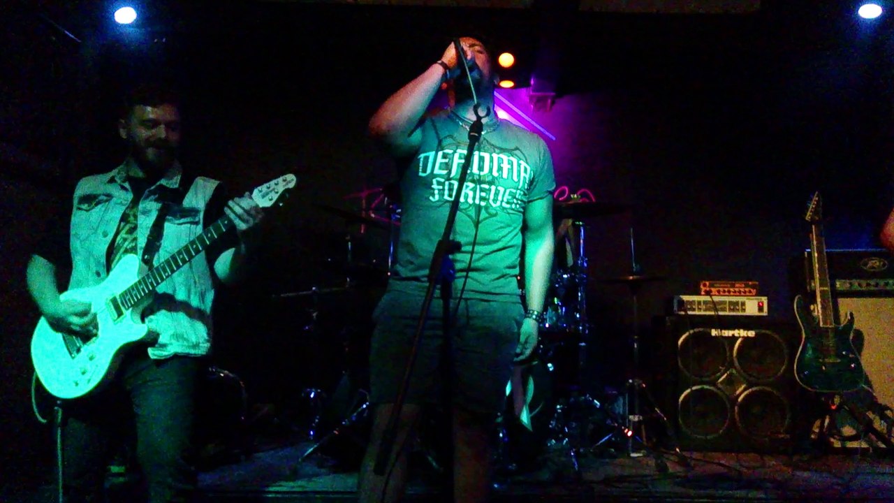 Infusimia + César Vigouroux (Sobernot) - Walk (Pantera Cover)