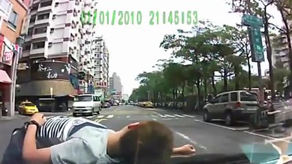 Worst Insurance Scam Fail Ever