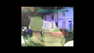 CCTV: House Explosion Nearly Kills Two Firefighters!