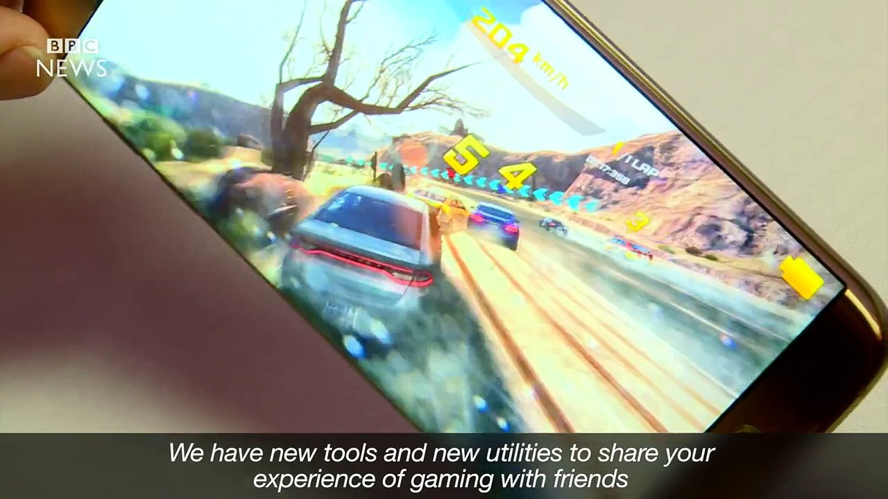 First look at Samsung Galaxy S7 Edge - BBC News