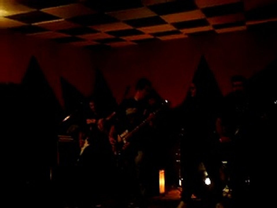 Gotera Mental - Noche tras Noche siempre igual (con Drelas, A Grosso Modo)