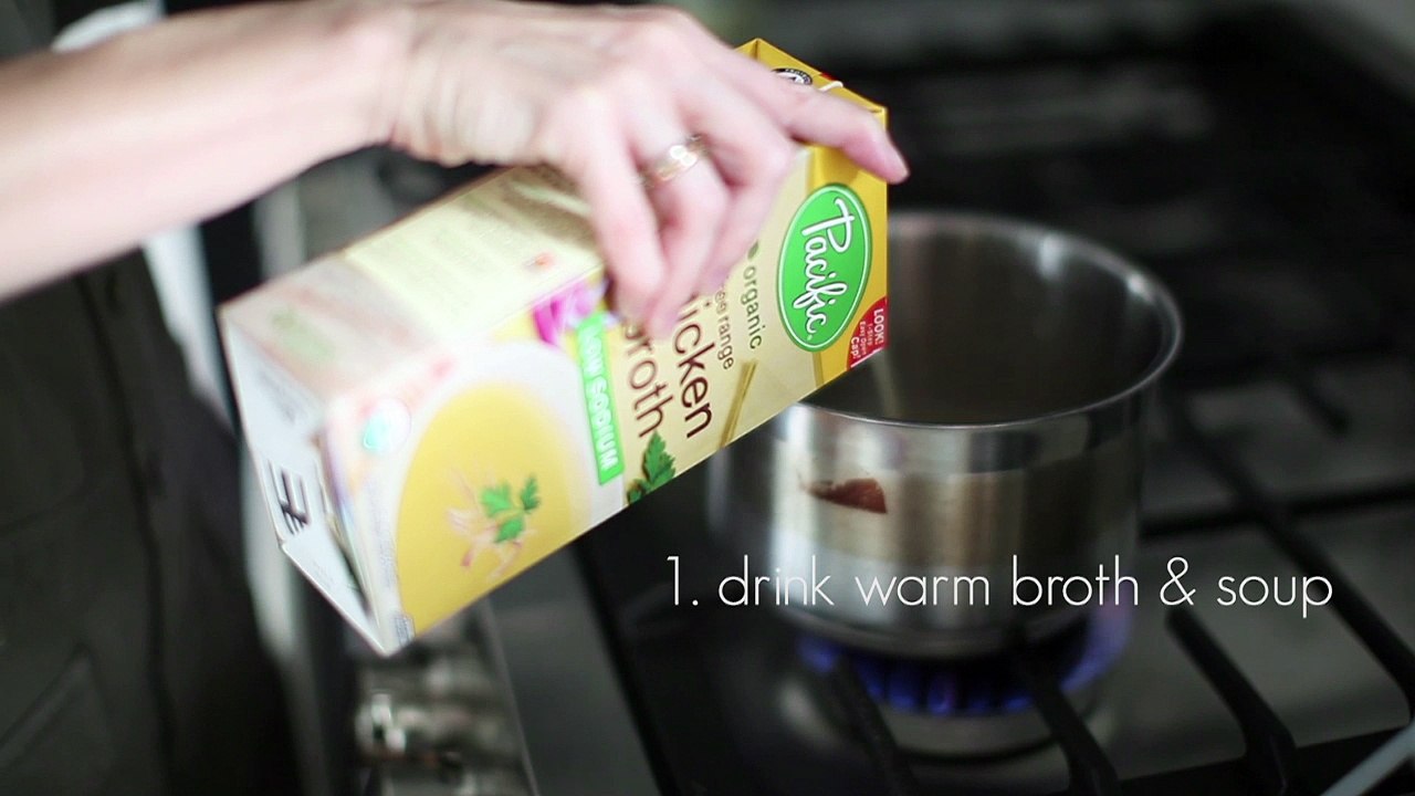 6 Ways To Cure A Sore Throat
