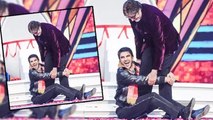 Ranveer Singh Pays Tribute To Amitabh Bachchan At TOIFA 2016