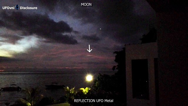 UFO Appears Fixed Above The Sea Mauritius, Mar 13, 2016