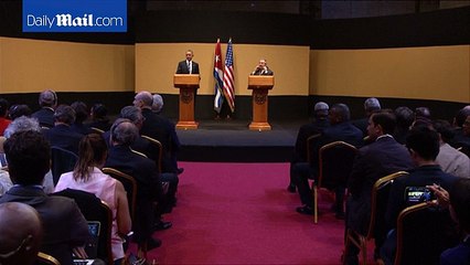 Barack and Michelle Obama attend Cuban state dinner with Raul Castro