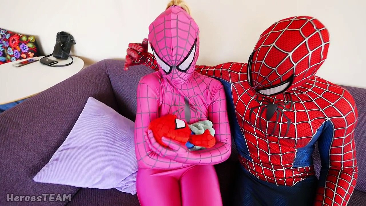 Pregnant Pink Spidergirl vs Spiderman vs Spiderbaby Superhero Funny Movie in Real Life