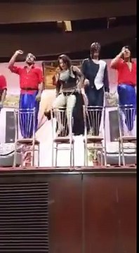 Main nachan farrate mar ke - Nida chaudhray Indian Style Mujra - Pakistani Hot Nanga Mujra 2016