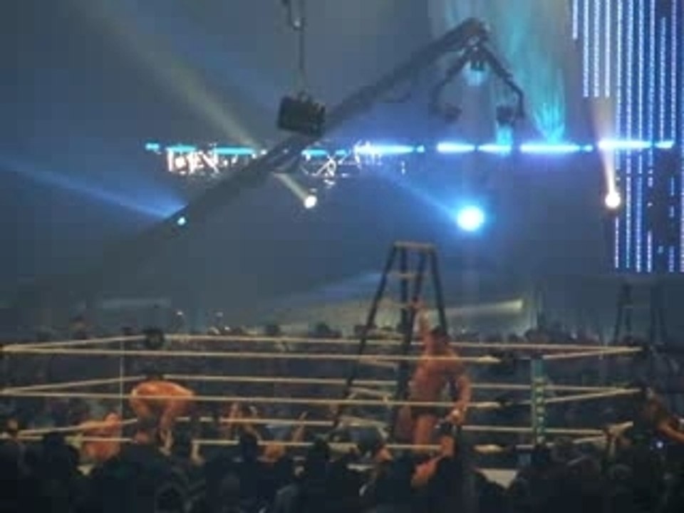Wrestlemania 23 Money in the Bank (2)