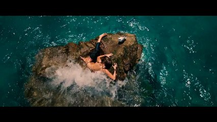 THE SHALLOWS Movie TRAILER (Blake Lively SHARK Thriller)