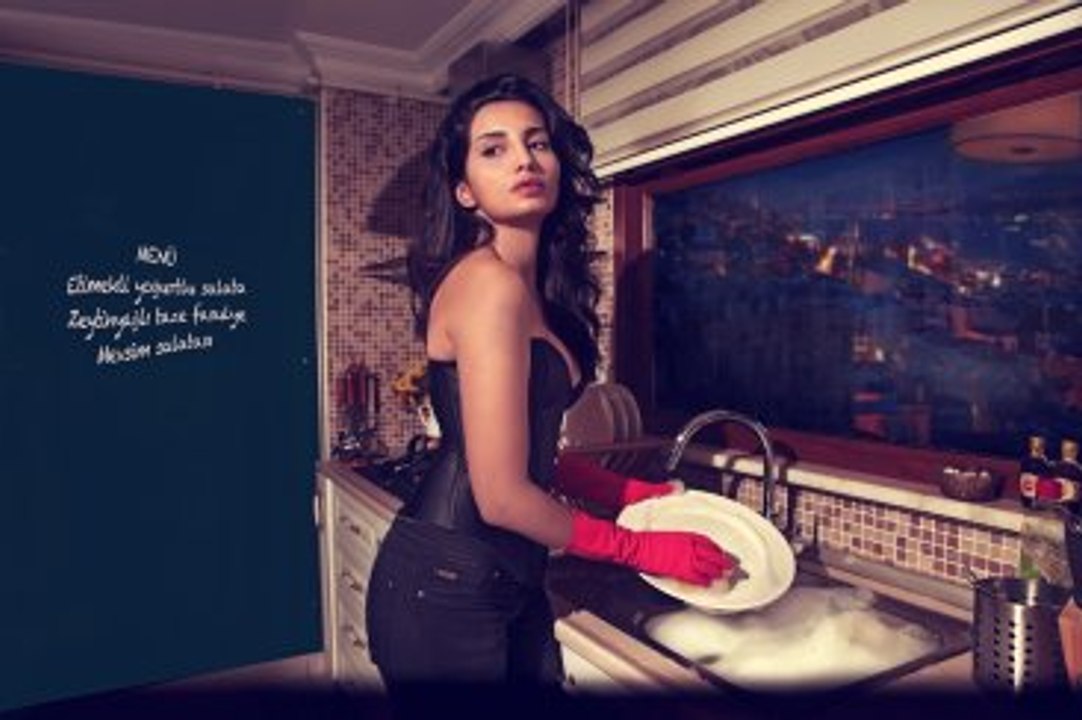 Başak Sayan: Belçika Teröre Göz Yummanın Ne Demek Olduğunu Gördü