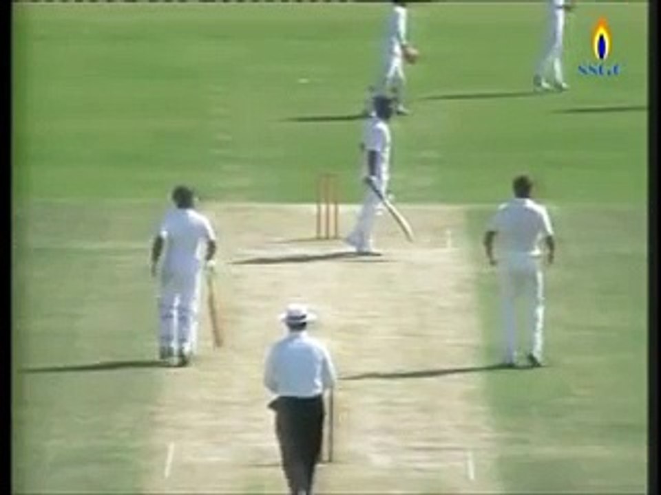 Inswingers, outswingers & more. Mohammad Amirs wickets vs State Bank in his 2nd 4-day Match