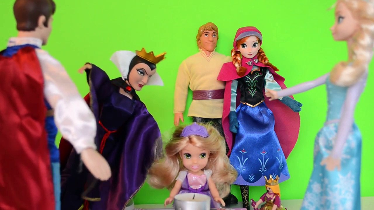 Novelinha Princesa Anna Elsa Olaf do Filme Frozen Princesas Disney Aventura Magica Barbie