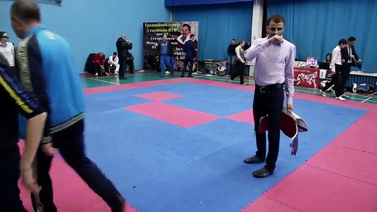 Традиційний турнір з тхеквондо День другий. Татамі А 337