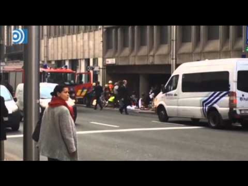 Estremecedor desalojo del metro de Bruselas tras los atentados