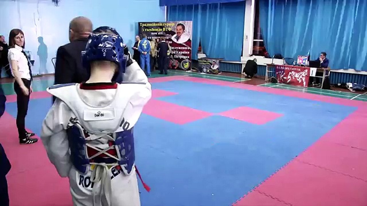 Традиційний турнір з тхеквондо День другий. Татамі А 399