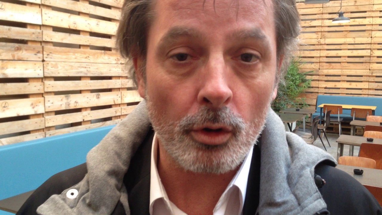 Les coulisses d'une réunion du comité de la Fête de la Dette