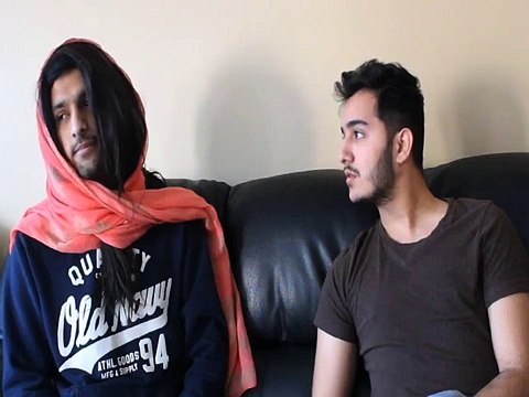 Girls Can Never Decide What They Want To Eat - Hilarious Video by Zaid Ali _ Tune.pk