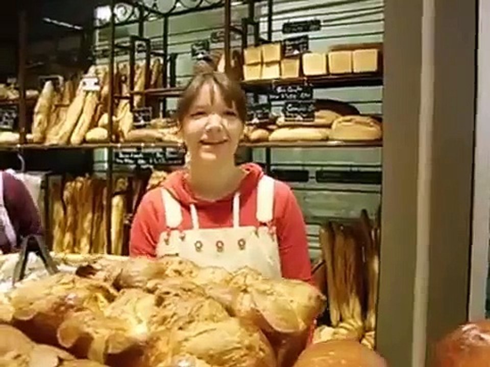 Stages et Jobs à l'étranger | Témoignage Carolin | Paris