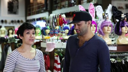 Lesbians Give Gay Men Wardrobe Makeovers