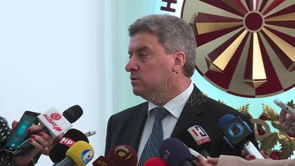 Ivanov: Terroristët kalojnë nëpër Maqedoni!
