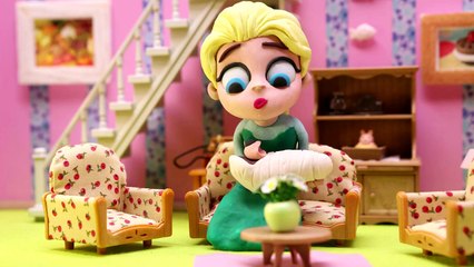 Elsa's World - How to grow Olaf in your yard Disney Frozen Movie Clips Stop Motion Play Doh