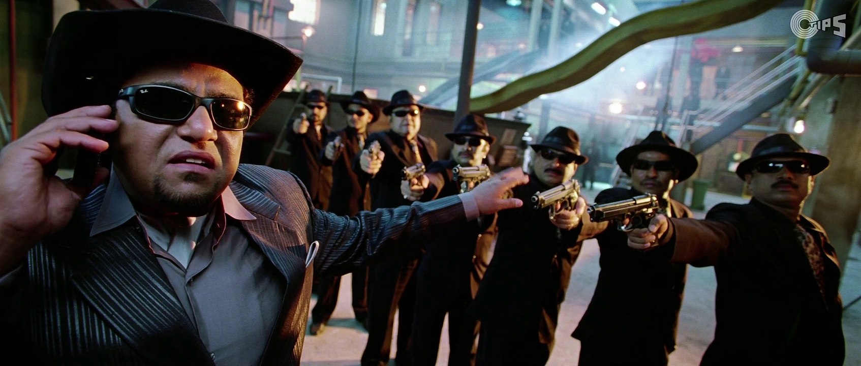 Ranbir Kapoor hides Katrina in his house | Ajab Prem Ki Ghazab Kahani | Comedy Scene