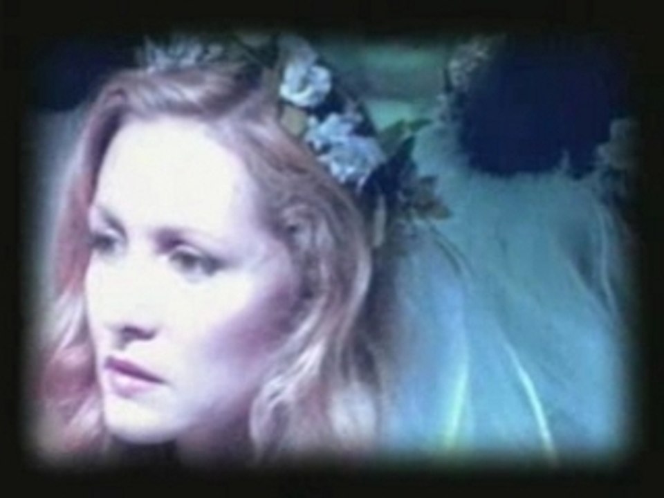 Leonard Cohen - Dance me to the end of love