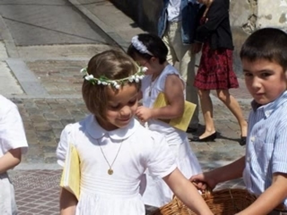 Grands moments de la vie de famille - mai et juin 2007 A