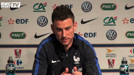 Attentats de Bruxelles : les Bleus réagissent