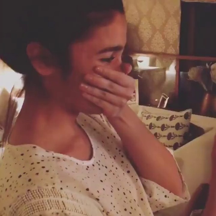 Why Alia Bhatt got emotional and started crying, watch