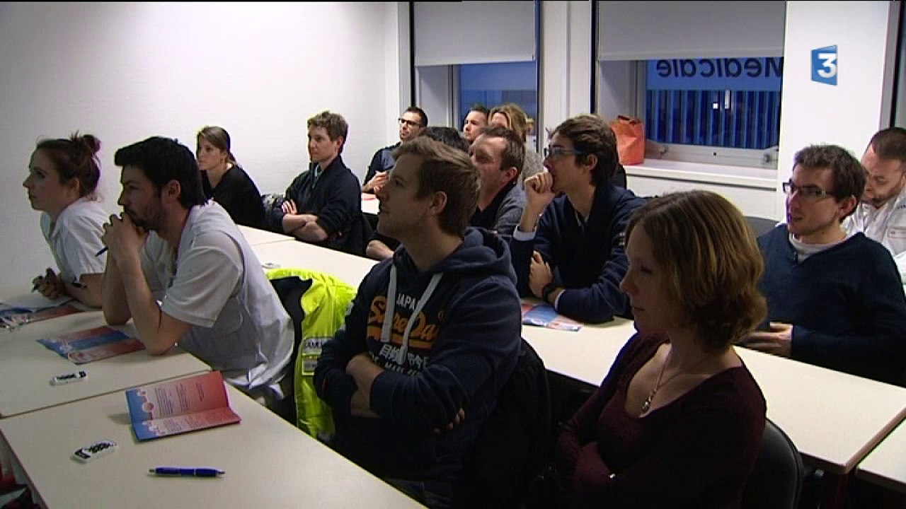 Dijon : les urgentistes se forment grâce à un programme de simulation virtuelle