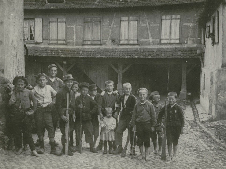 Les enfants dans la Grande guerre