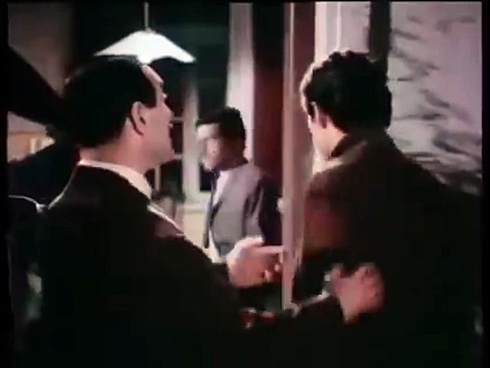 Αυτή μέχρι μουστάκι θα σε βάλει να ξυρίσεις
