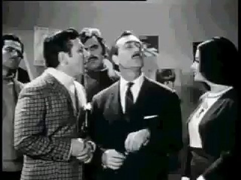 νταπα ντουπ νταπα νταπα ντουπ, το παιδί μας έπεσε κάτω από την βεσπα και έσπασε η άσφαλτος κοινωνία ψεφτρα﻿