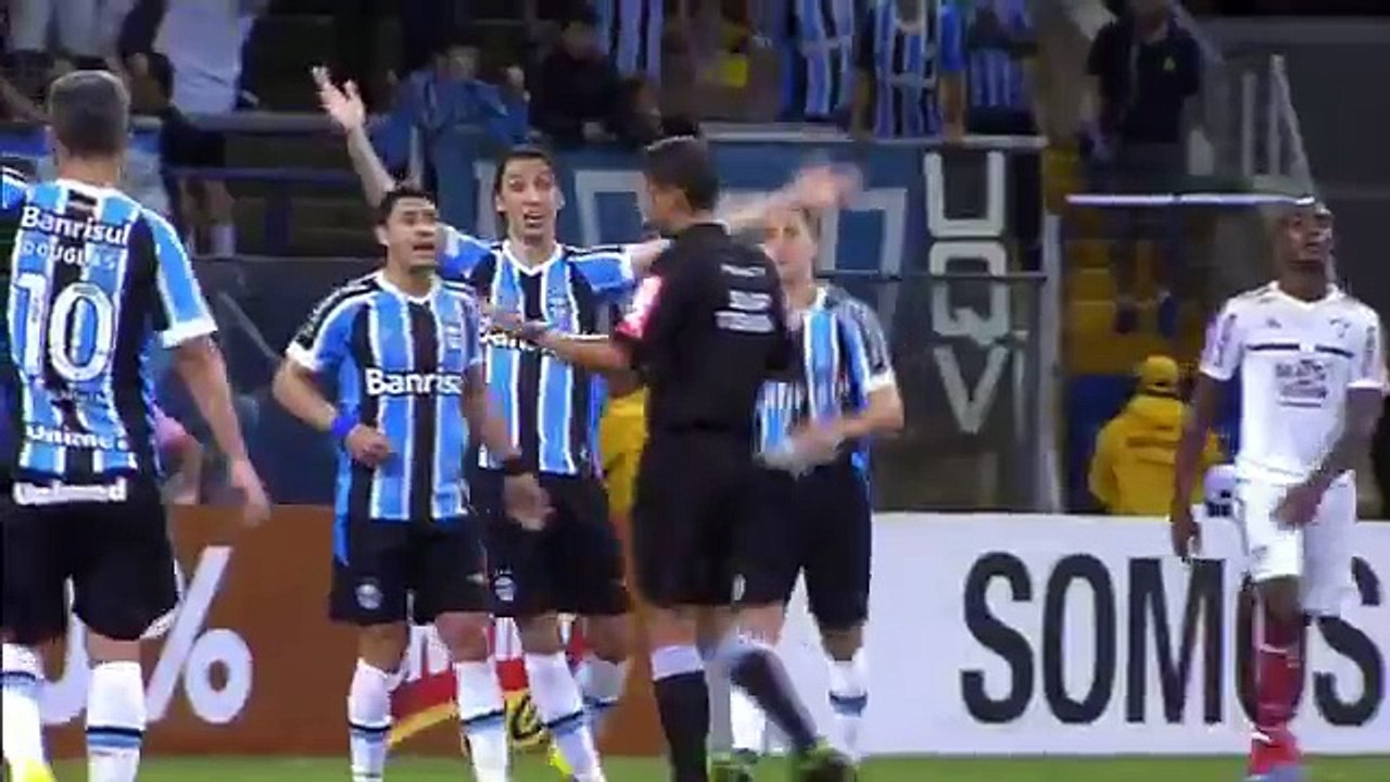 Luan marca, Grêmio vence o Flu e se consolida na terceira posição